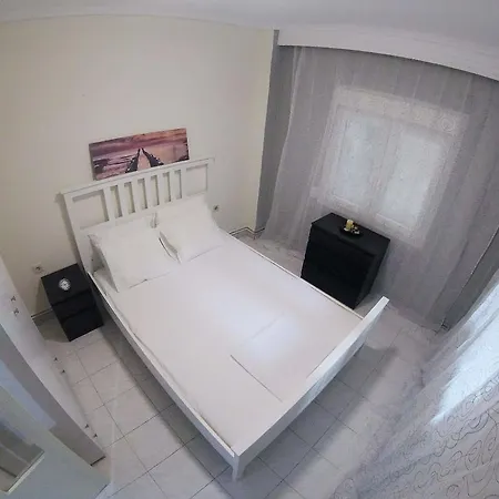 Апартаменти Dimitris House 2 *